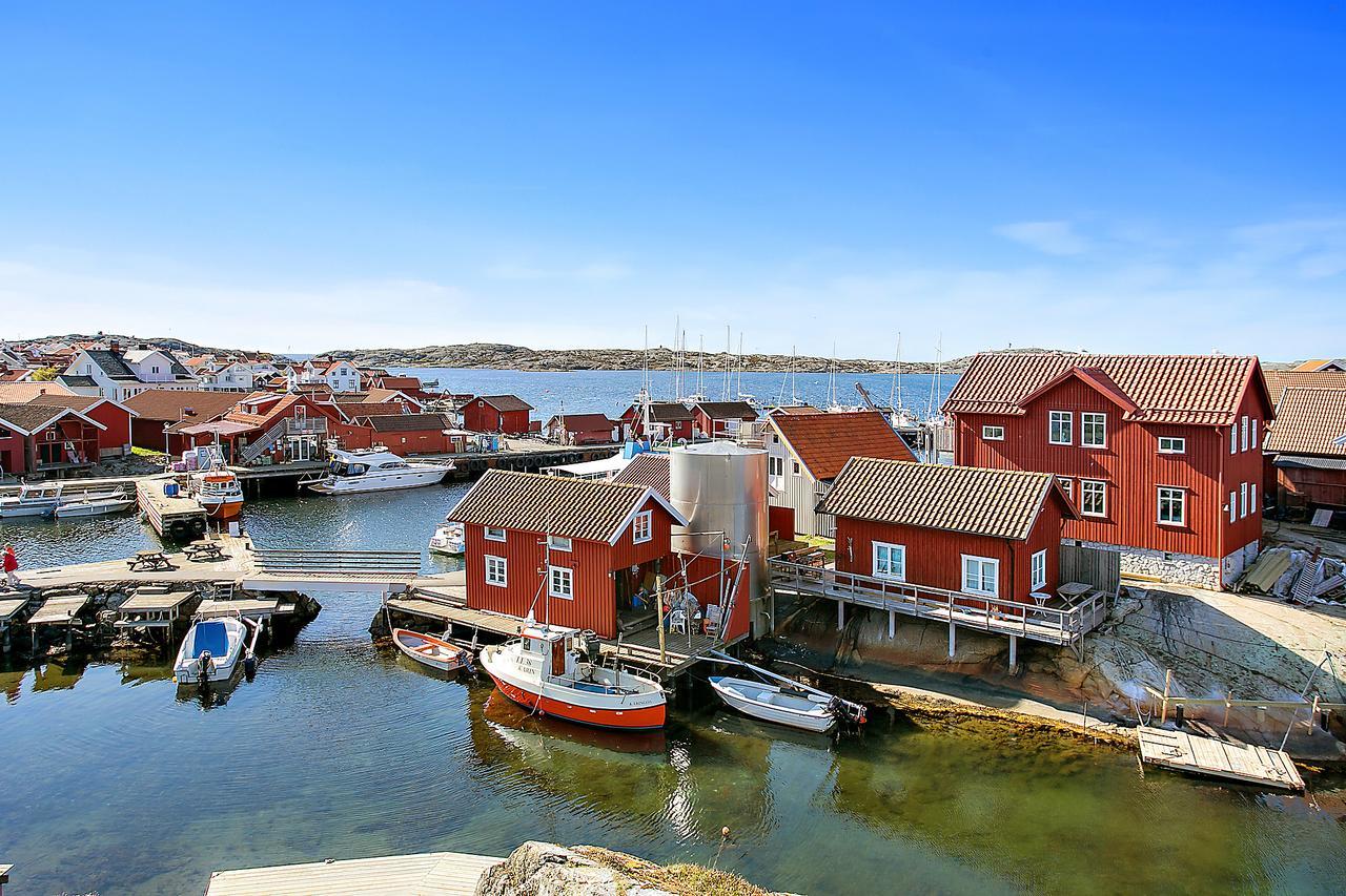 Lotshotellet Karingon Buitenkant foto